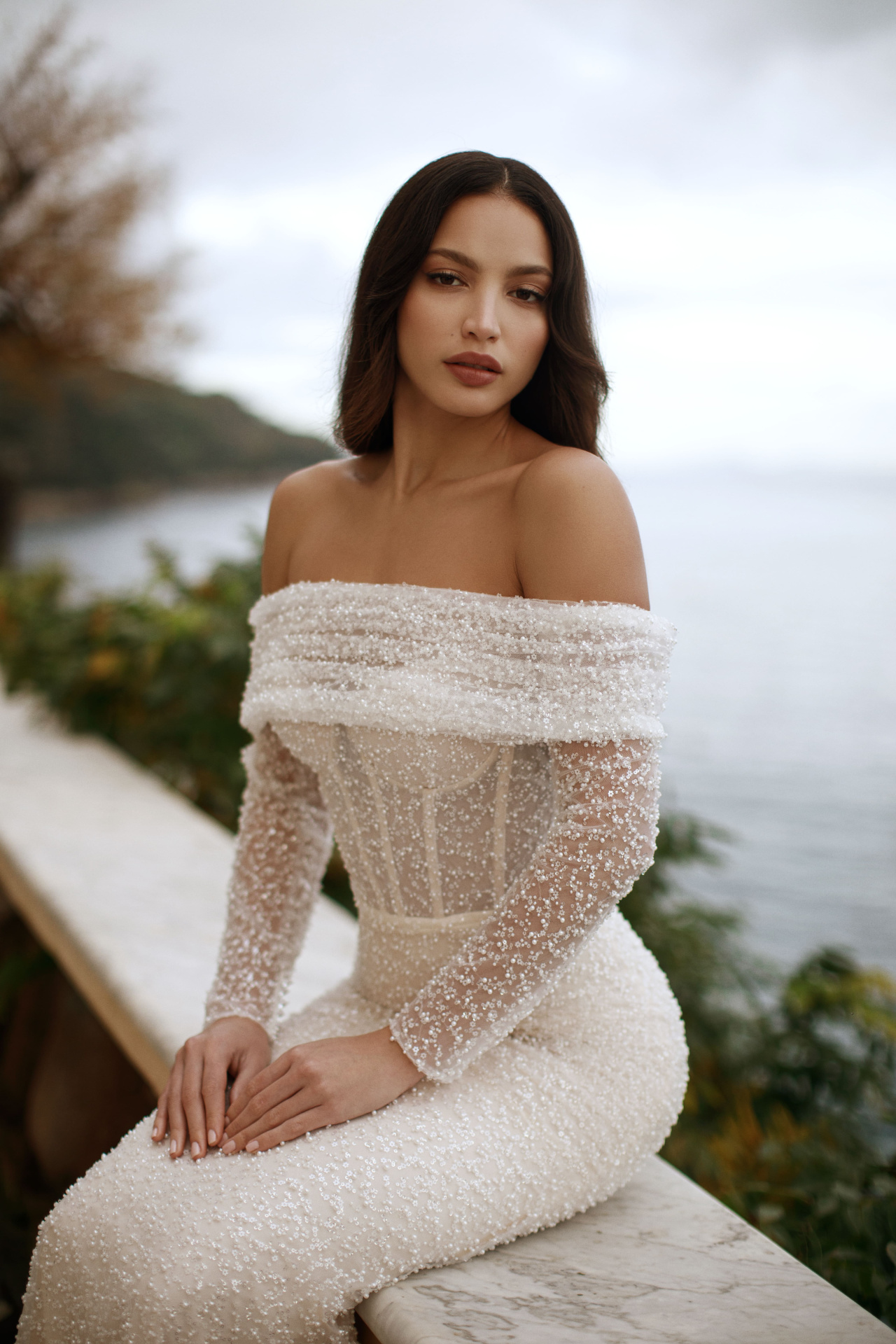 Роскошная русалка, расшитая бисером и жемчужинами фото