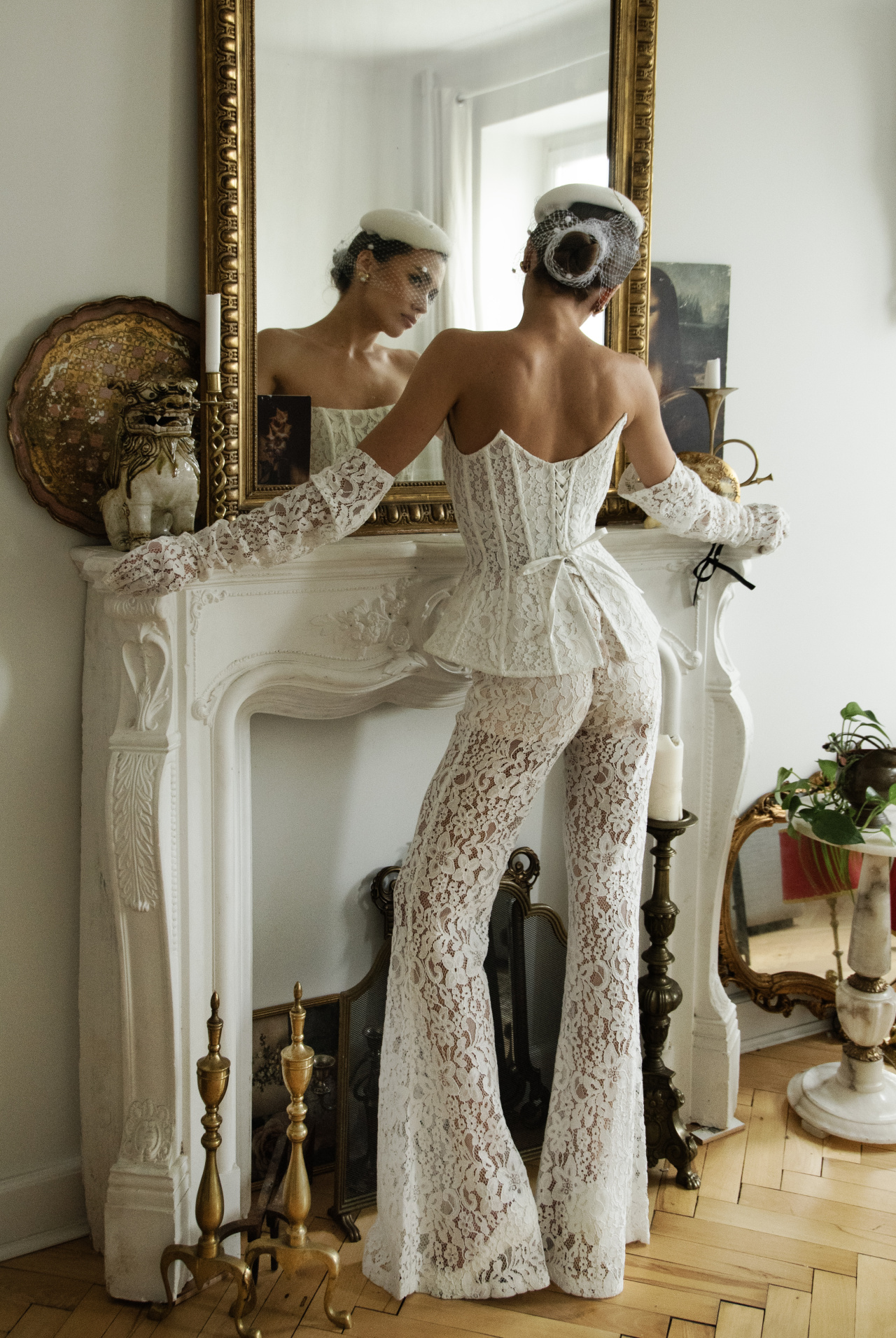 Кружевной свадебный комплект с корсетом и брюками фото