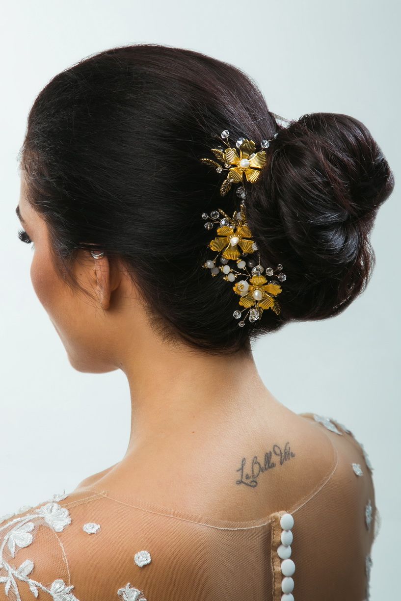 Стильная веточка для волос фото