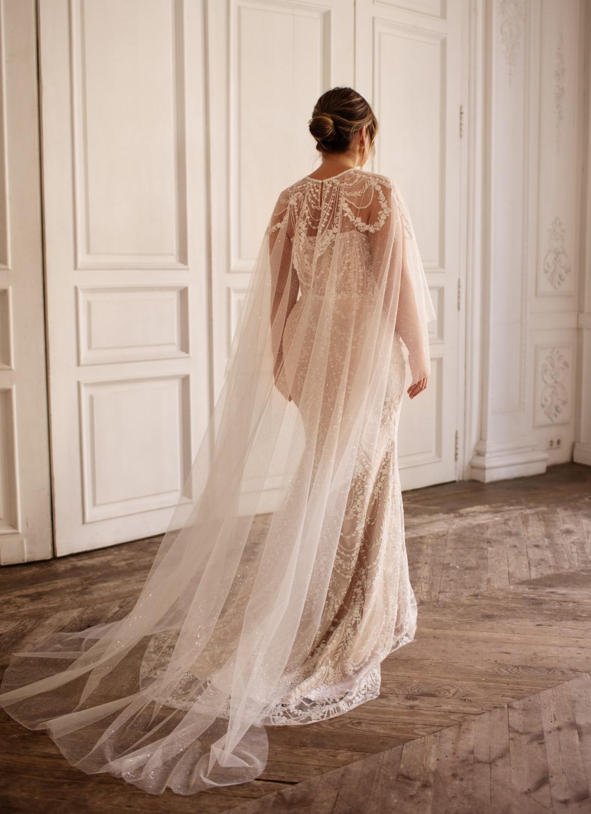 Свадебное платье рыбка большого размера фото