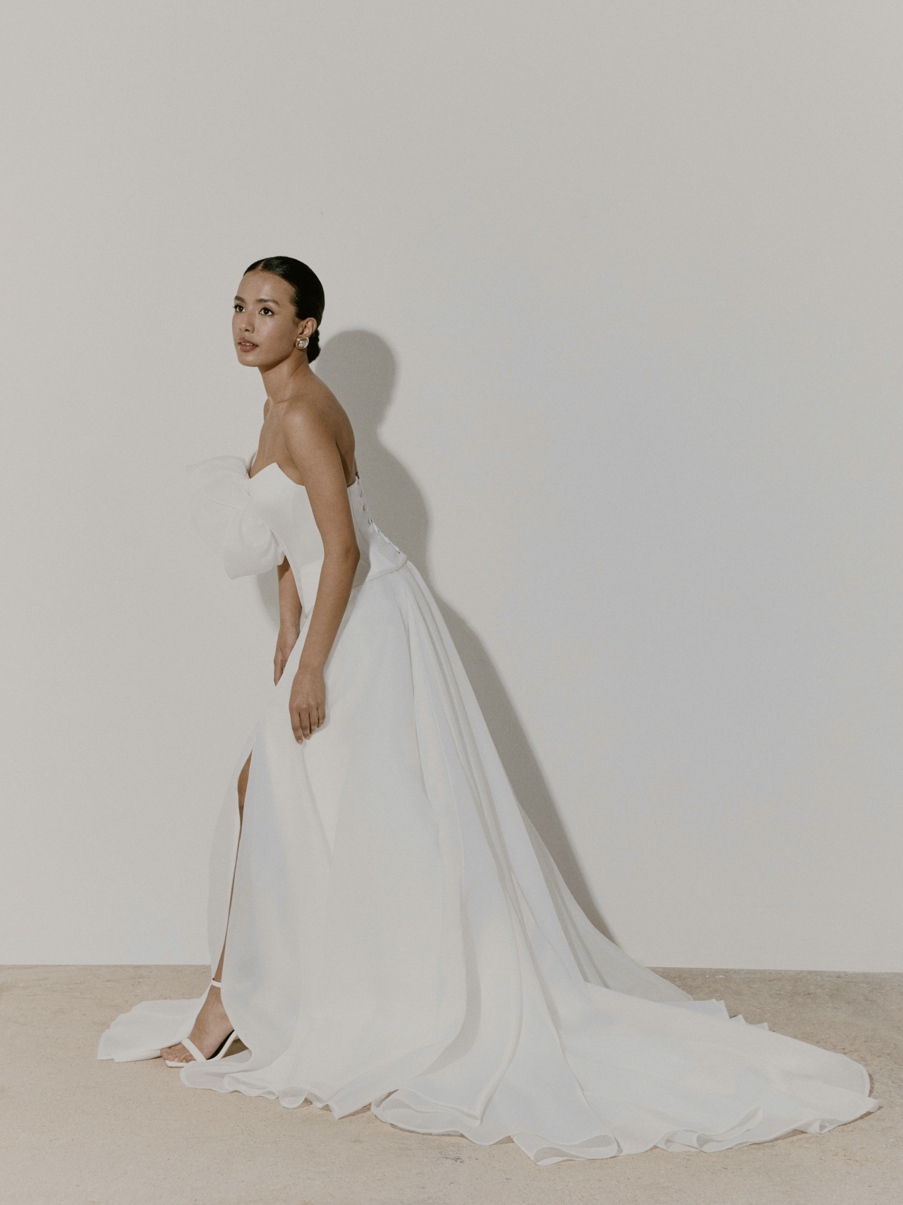 Свадебный компект из приталенного корсета и юбки фото