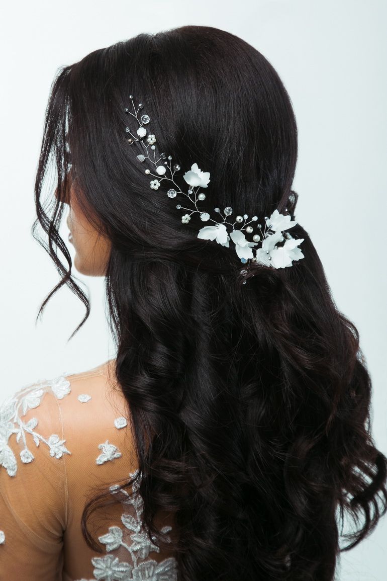 Украшение в волосы ручной работы фото