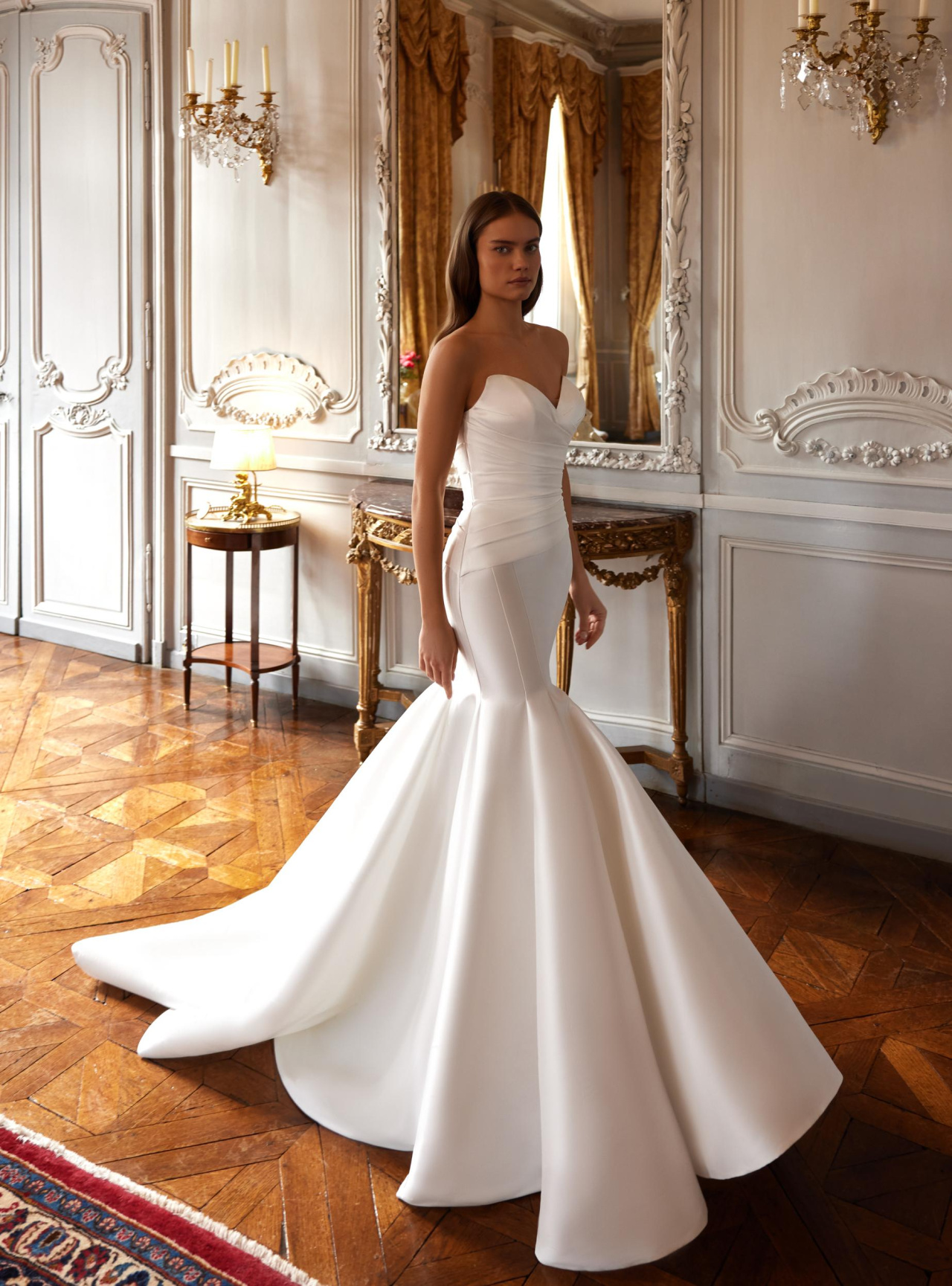 Лаконичная русалка из благороного микадо фото