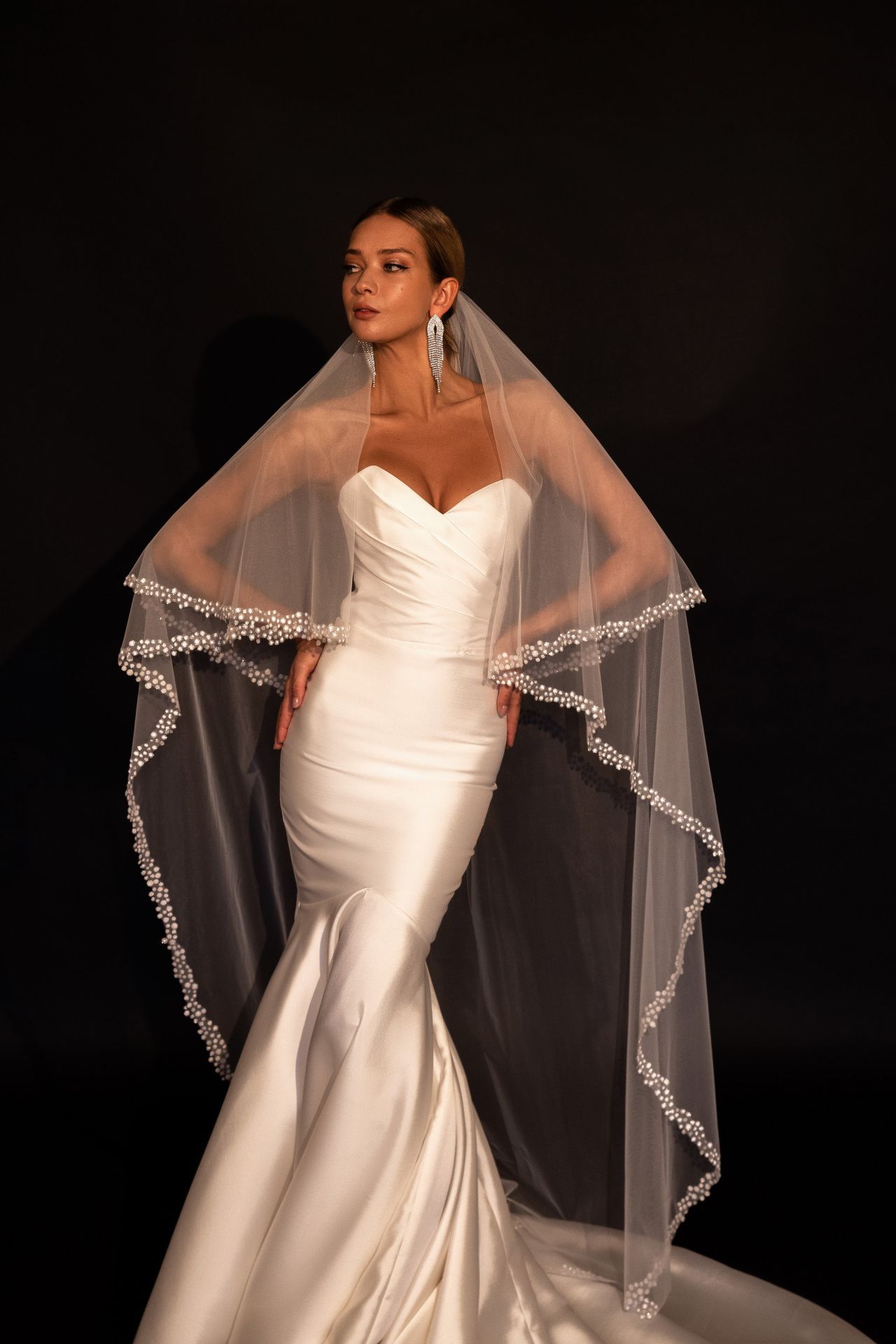 Свадебная фата с перекидом на лицо фото