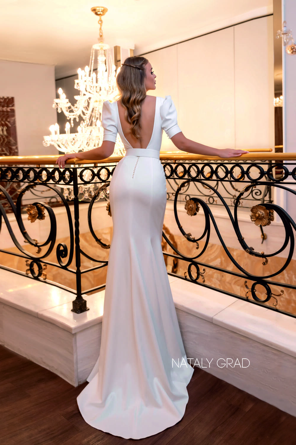 Свадбеное платье из крепа с рукавами фонариками фото