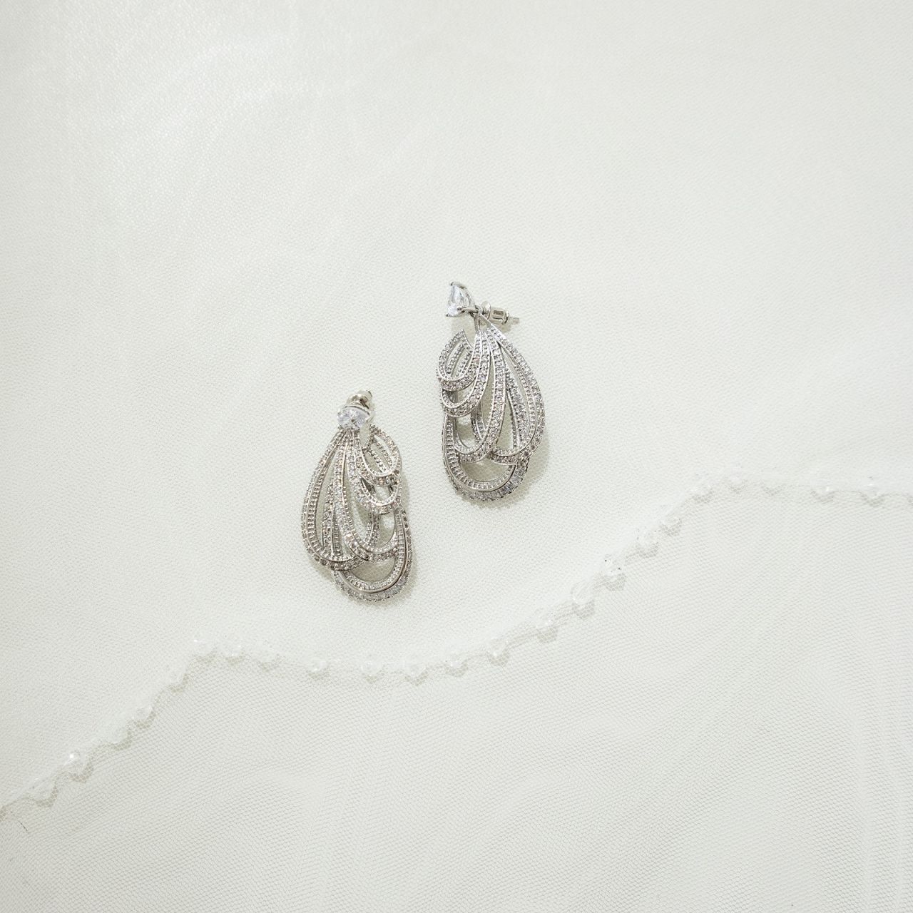 Свадебные серьги для невесты фото