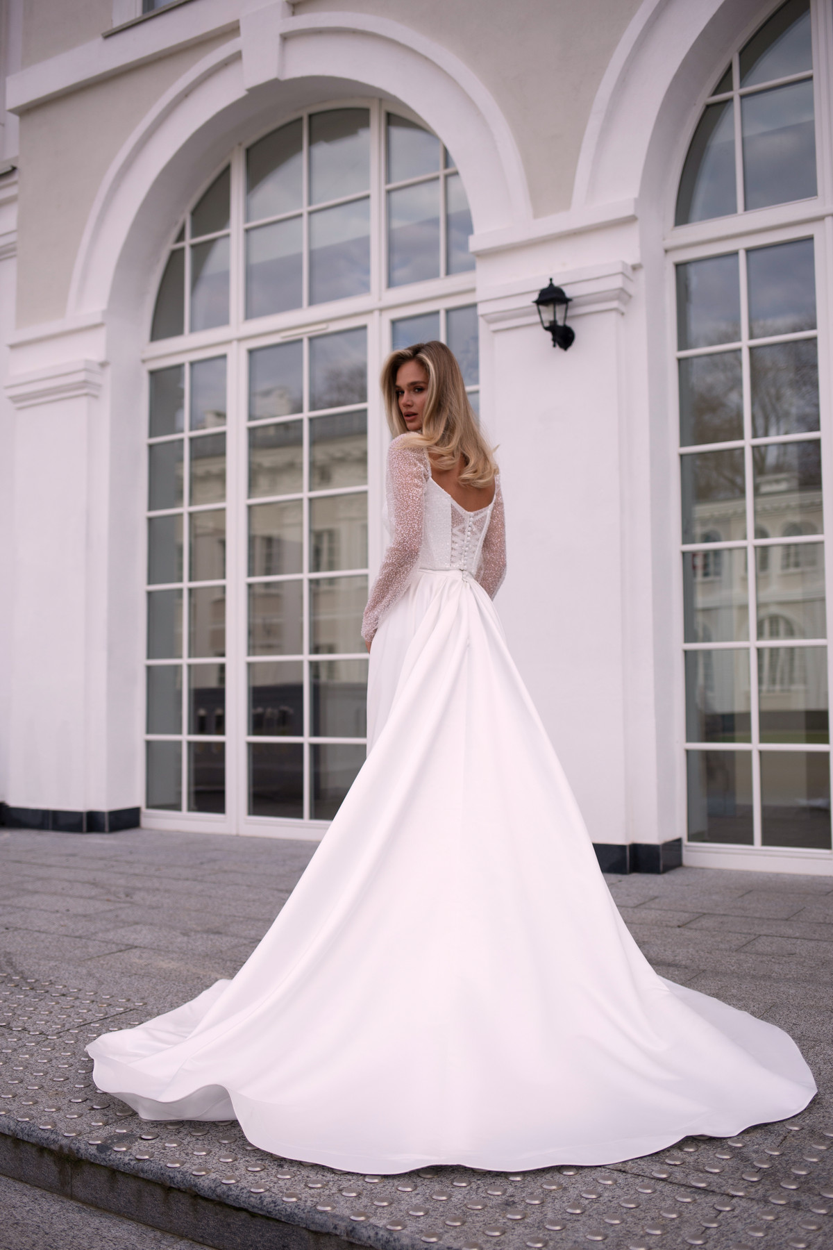 Свадебный комплект из юбки и корсета фото