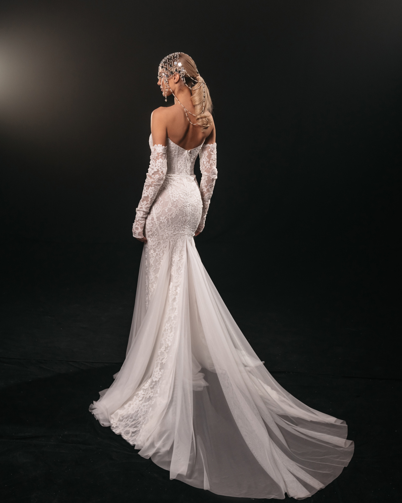 Кружевное свадебное платье рыбка фото