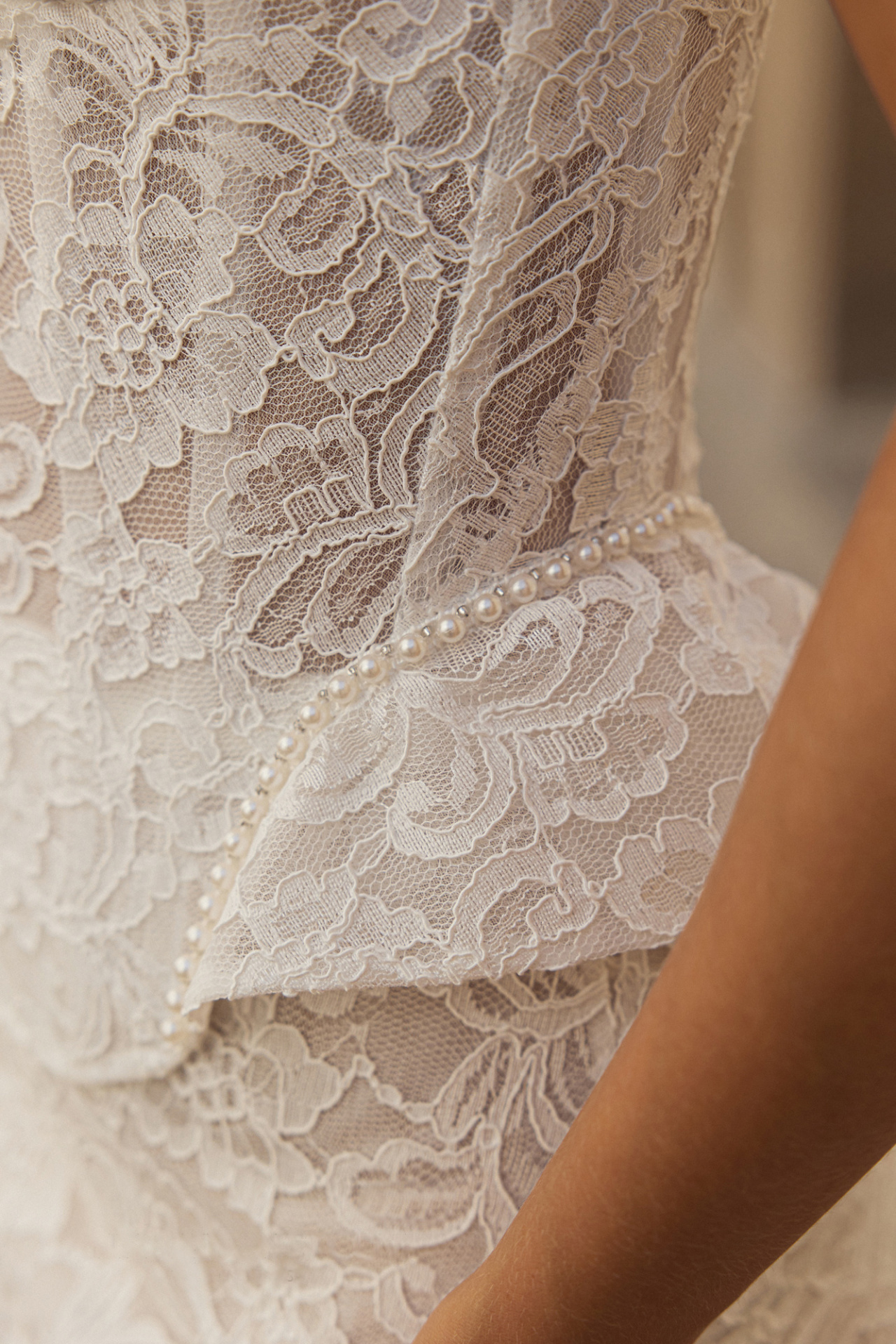 Кружевной свадебный комплект с корсетом фото