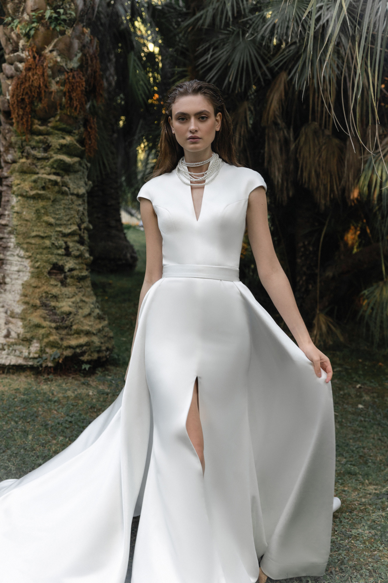 Закрытое свадебное платье рыбка фото