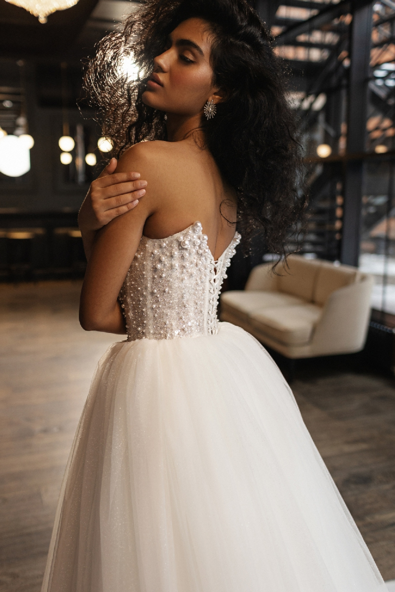 Свадебное платье принцесса с жемчужным корсетом фото