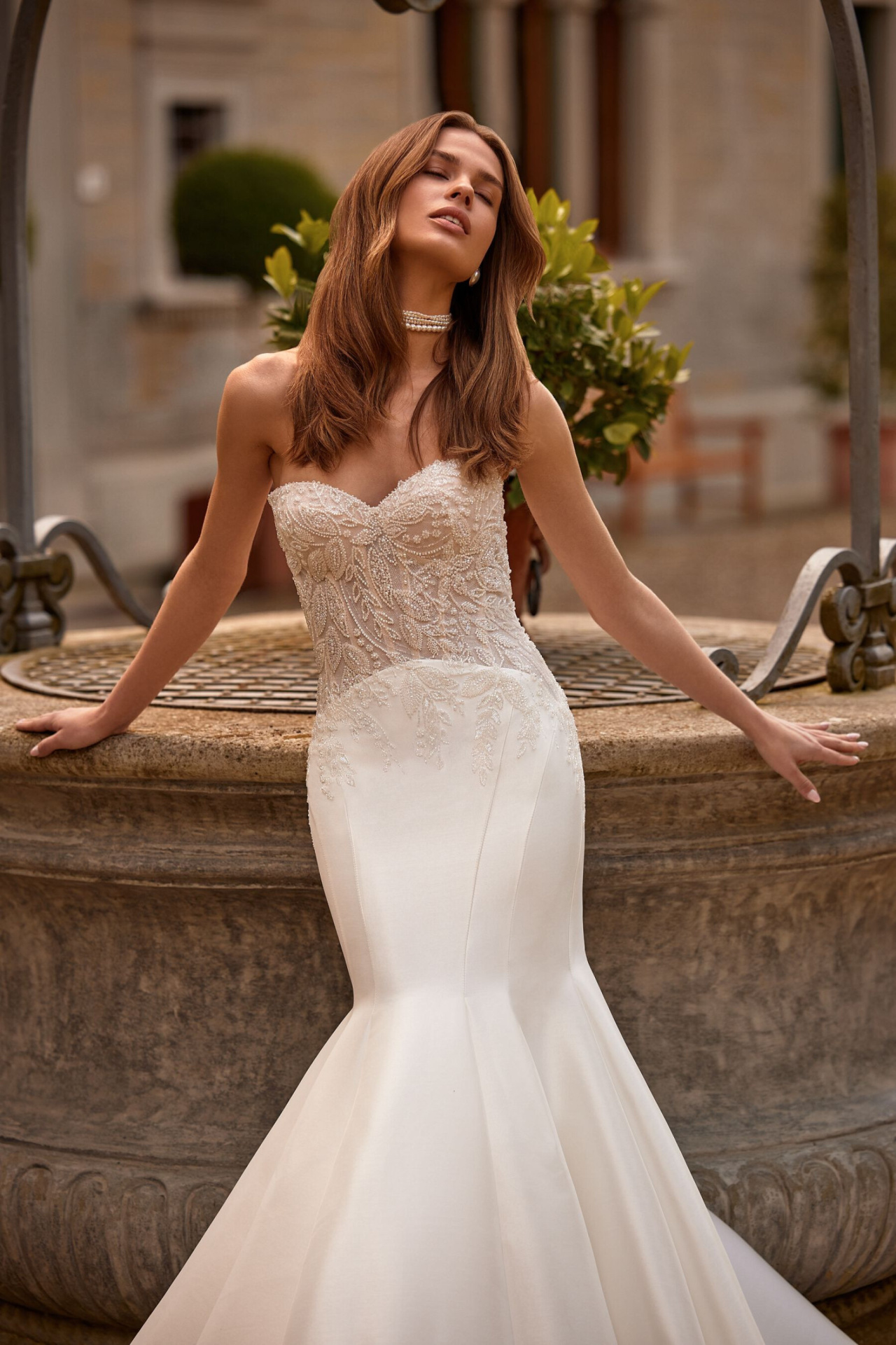 Свадебное платье рыбка из микадо с заниженной талией фото