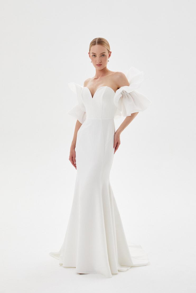 Белое свадебное платье с перелиной из органзы фото