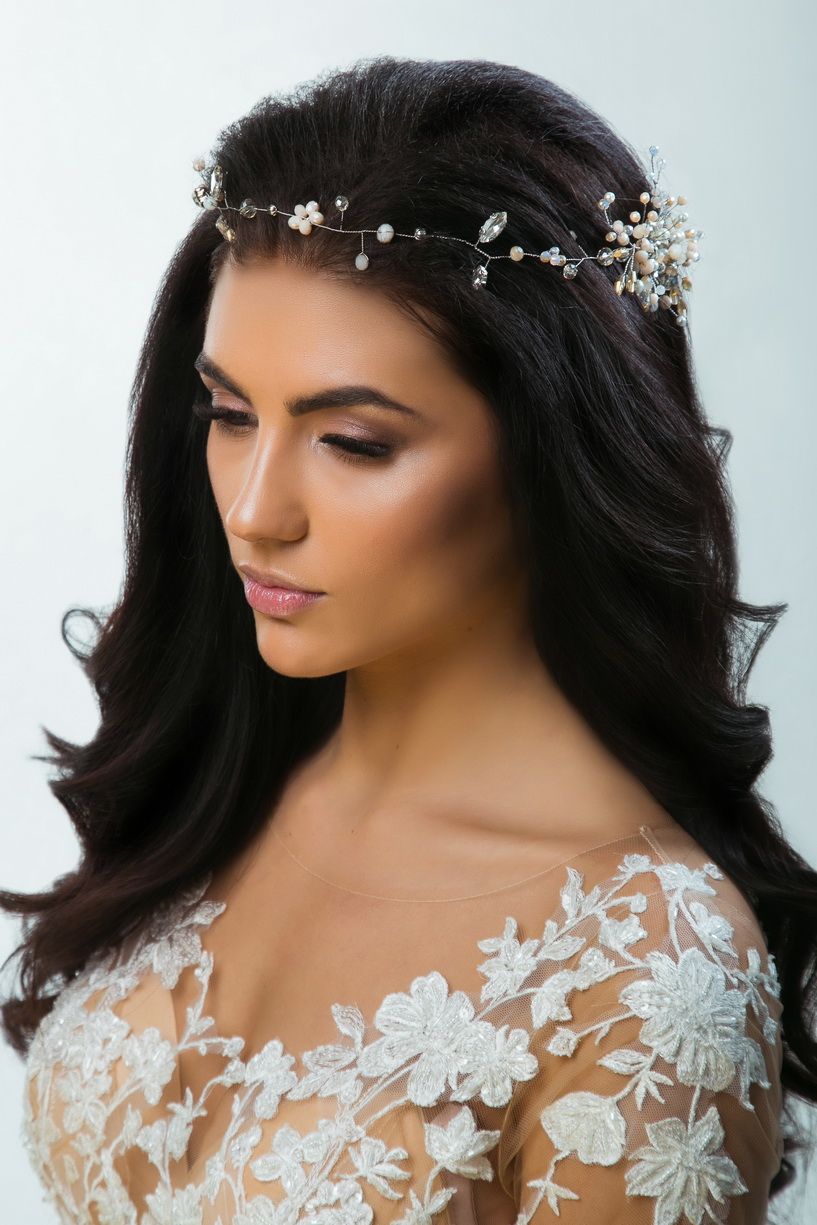 Объёмное украшение в волосы фото