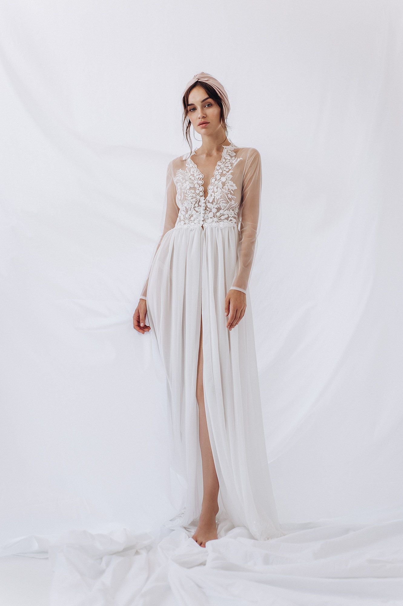 Свадебный халатик из шифона с кружевом фото