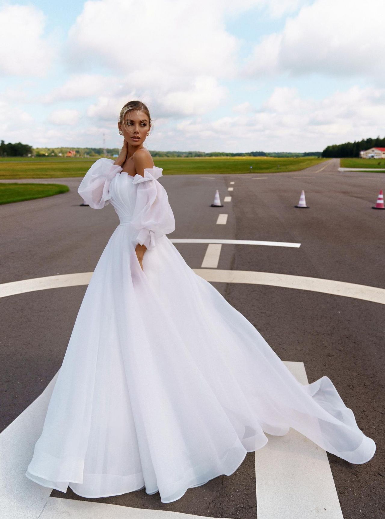 Свадебное платье из шифона с драпировкой фото