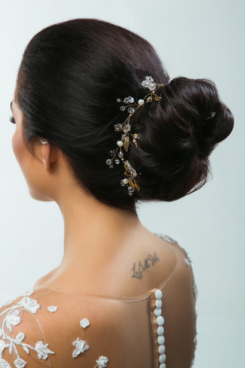 Утонченная веточка для волос фото