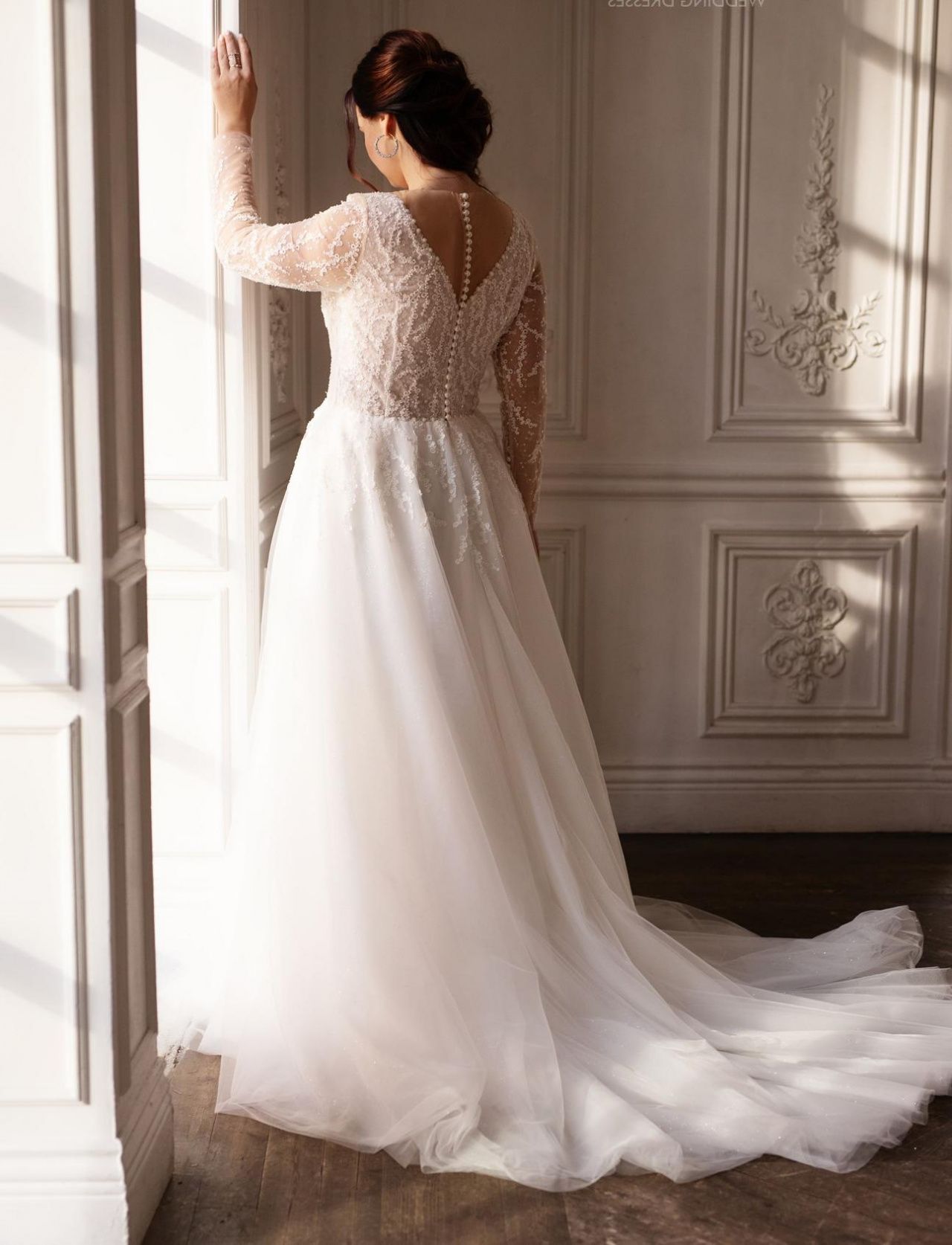 Свадебное платье для полных девушек с рукавами