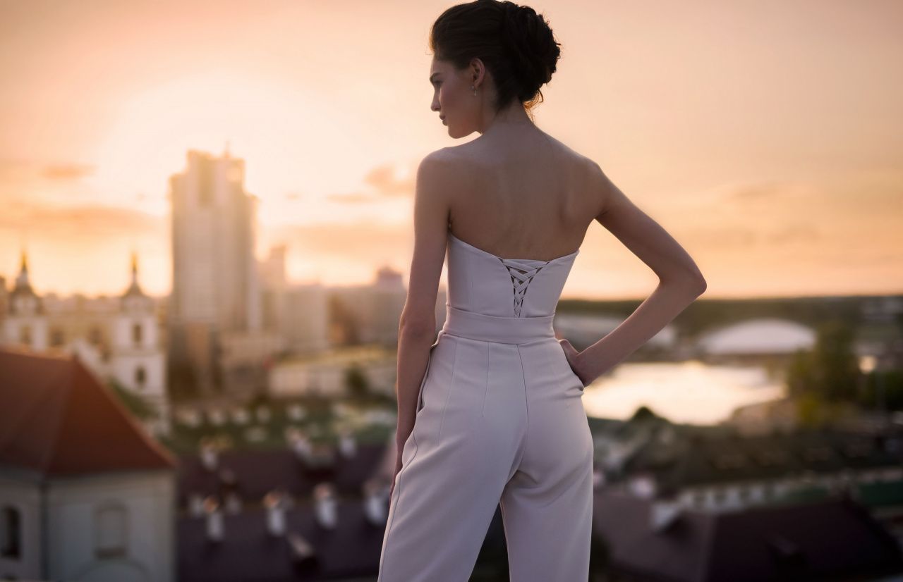 Комбинезон брючный женский фото