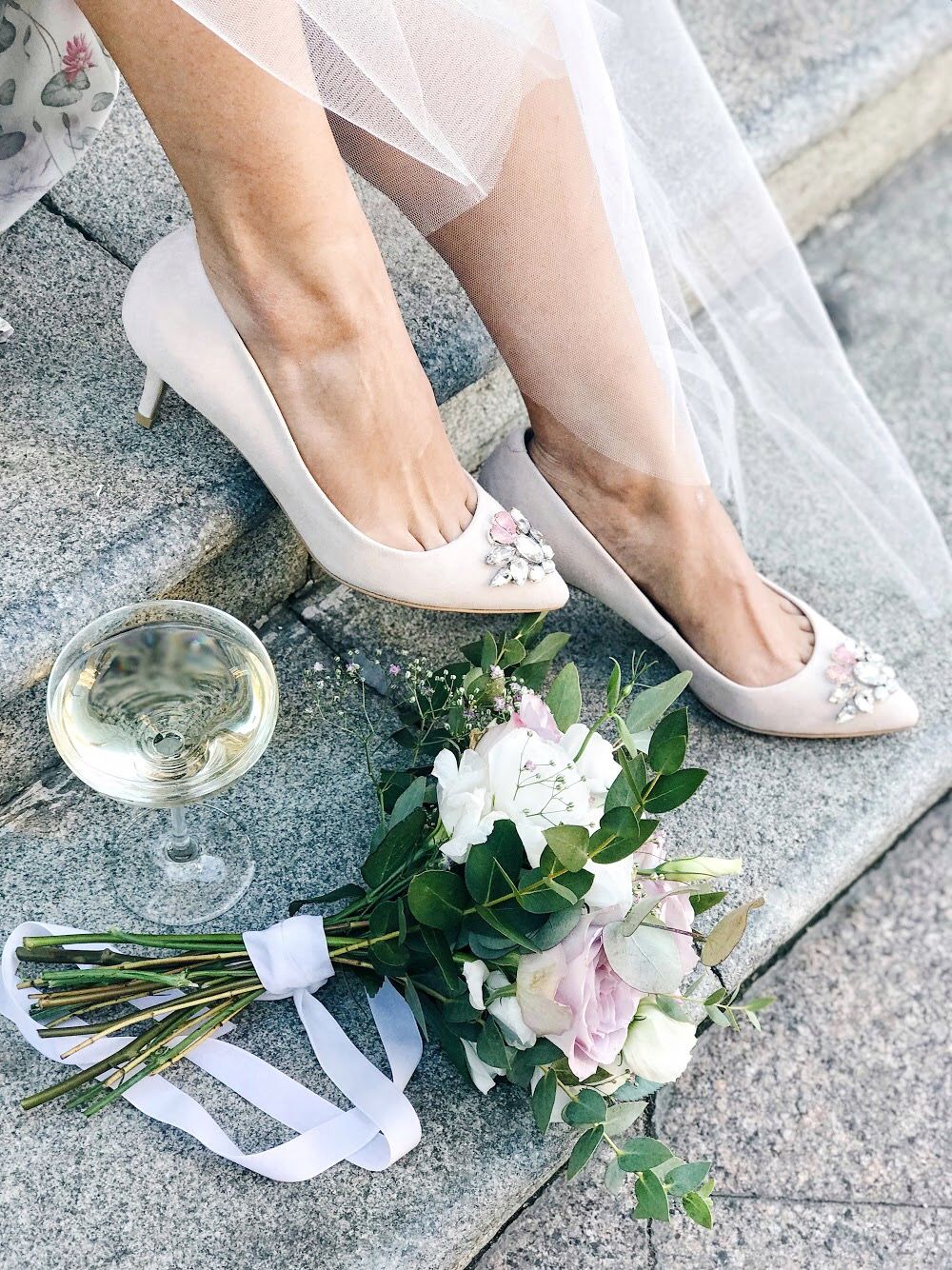 Свадебные замшевые туфли фото