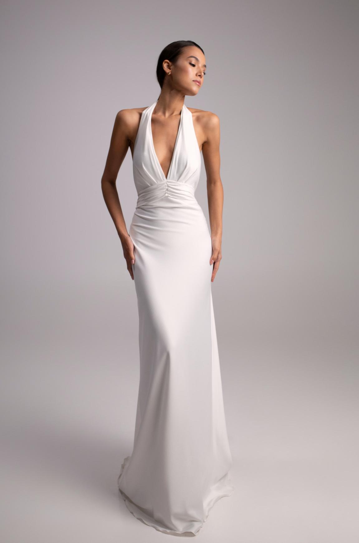 Шелковистое свадебное платье в греческом стиле фото