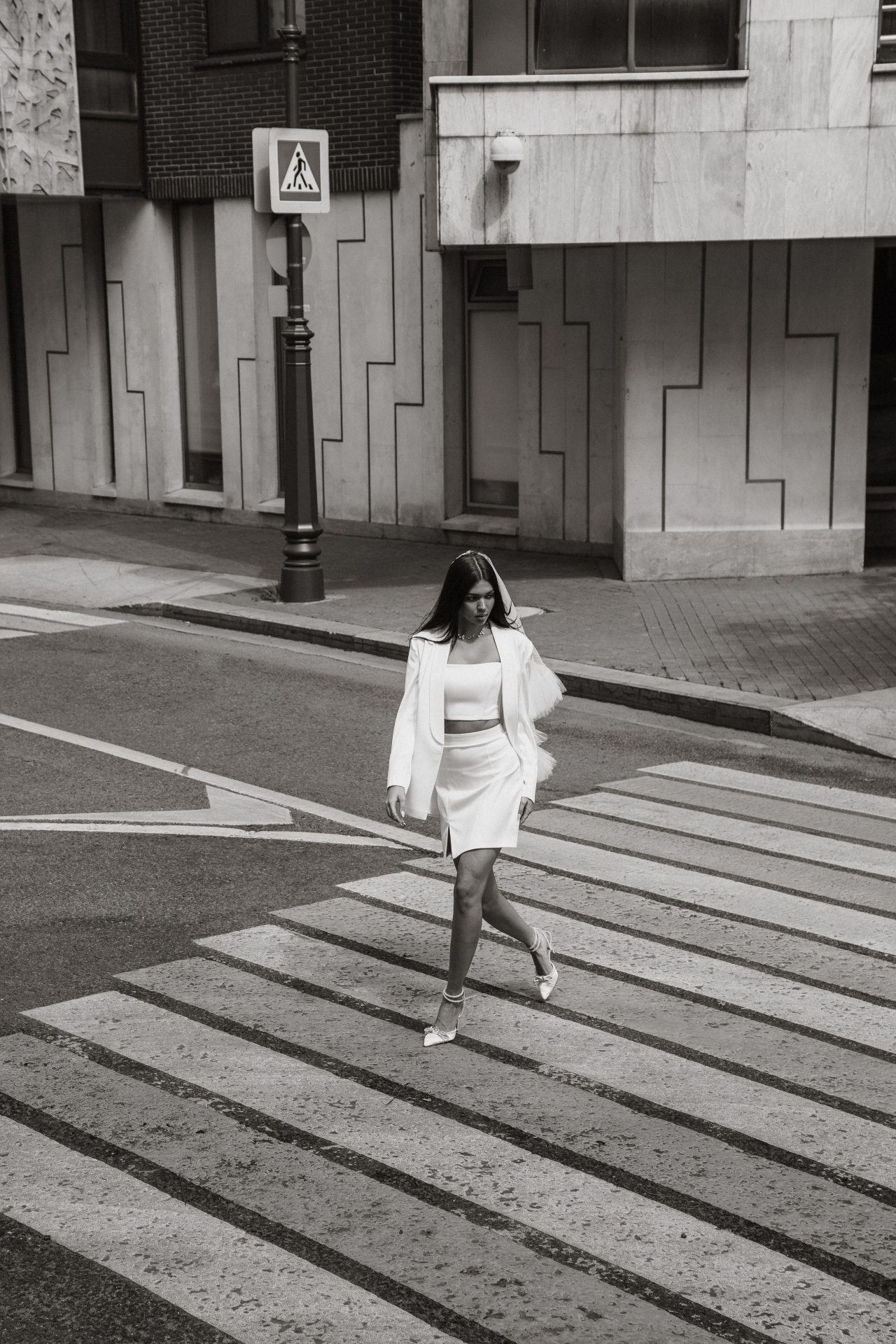 Свадебный костюм-тройка с юбкой фото