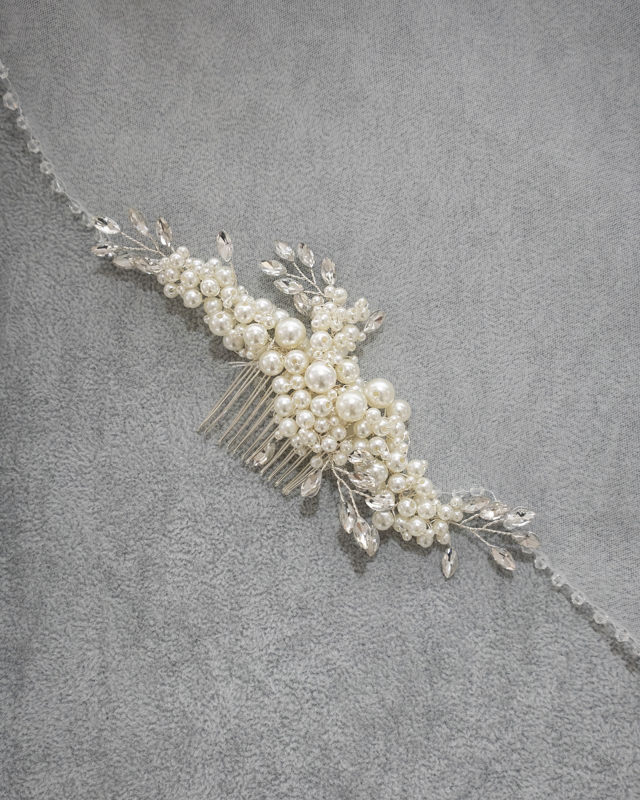Жемчужный гребешок для невесты фото