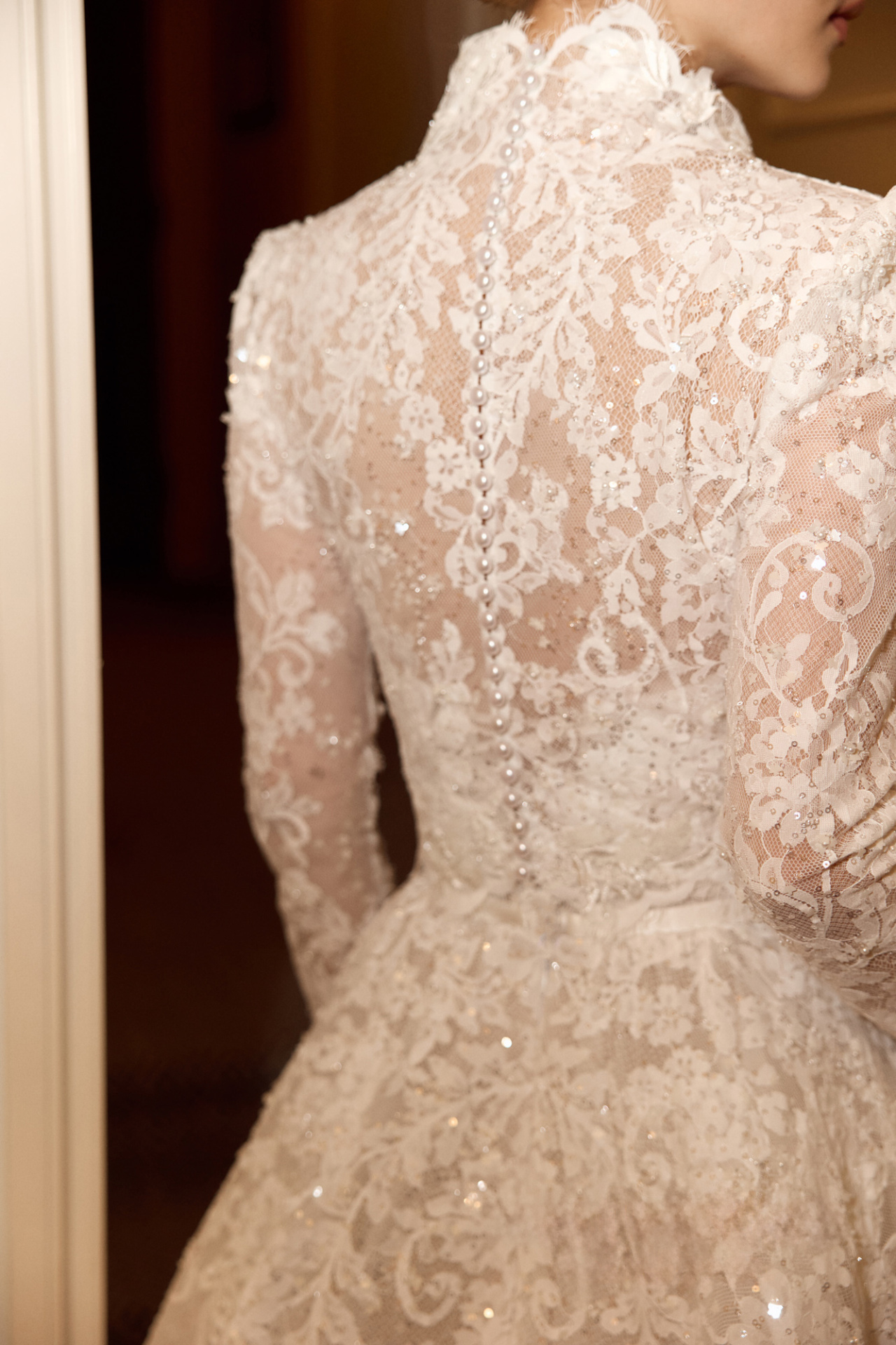 Пышное кружевное свадебное платье со съемным болеро фото