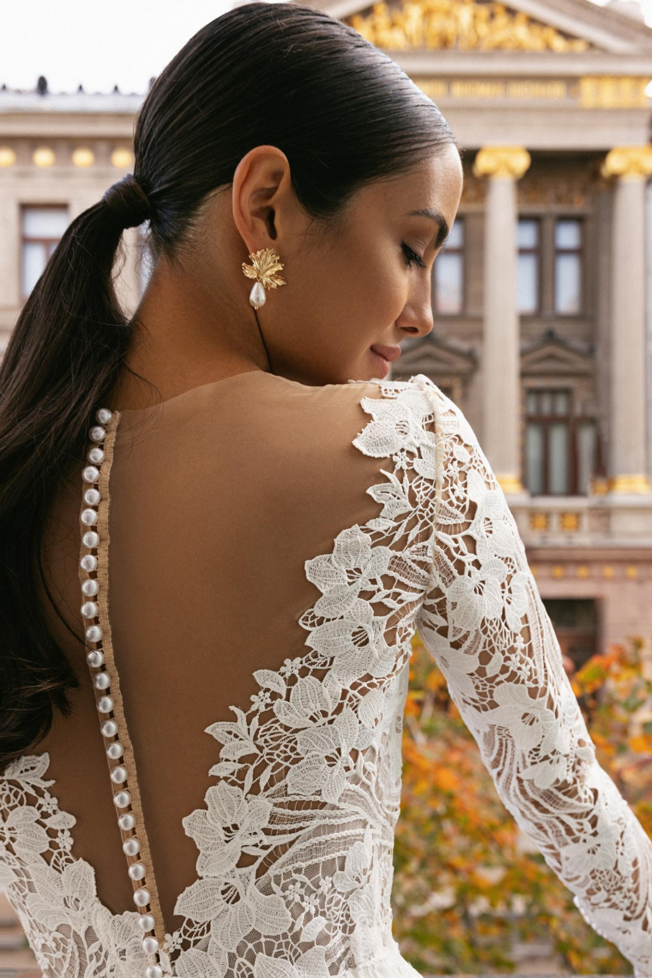 Белое свадебное платье с хлопковым кружевом фото