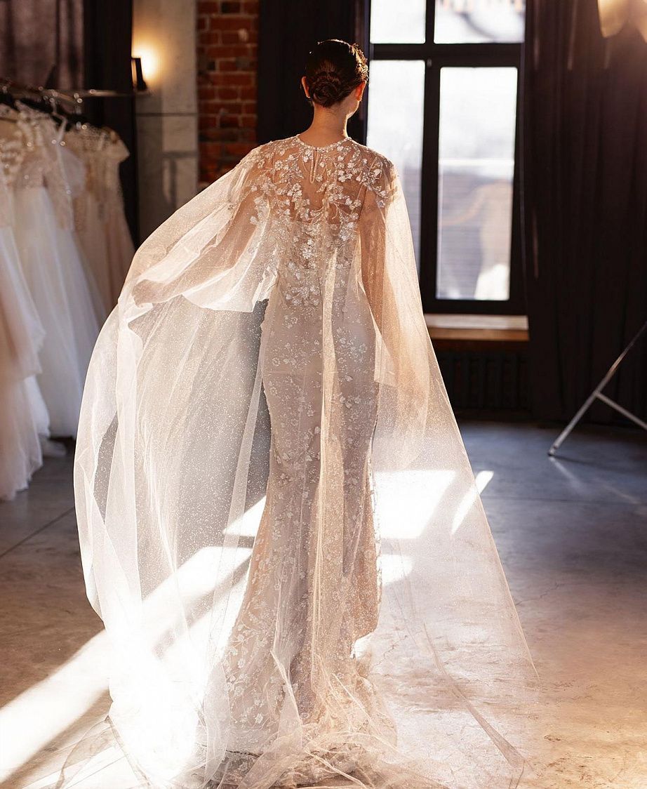 Блестящий кейп дл свадебного платья фото