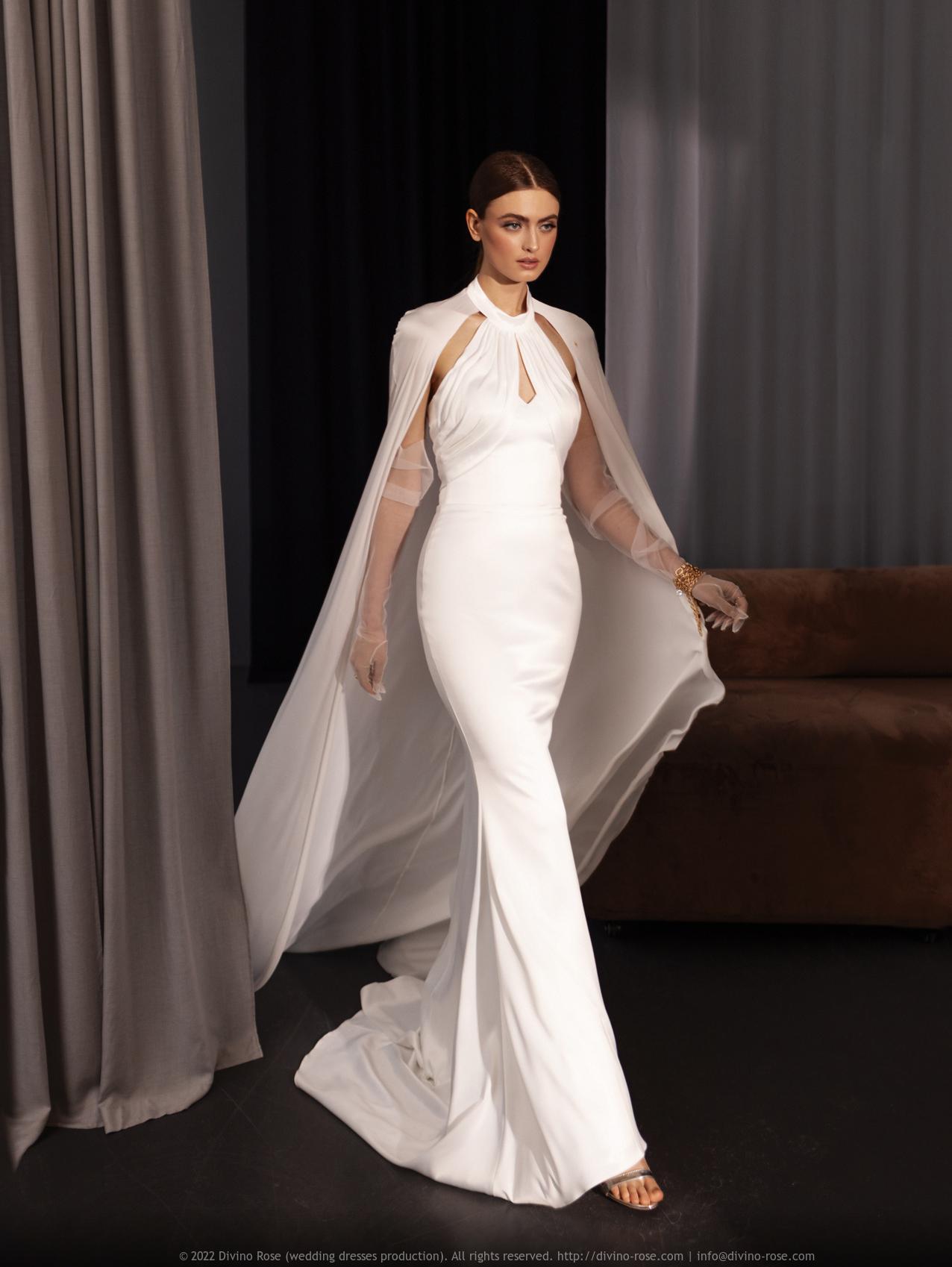 Облегающее свадебное платье из шёлк сатина фото