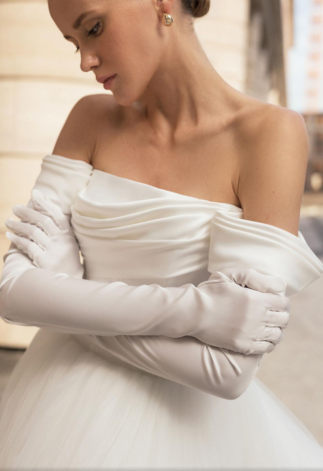 Нежное свадебное платье со шлейфом