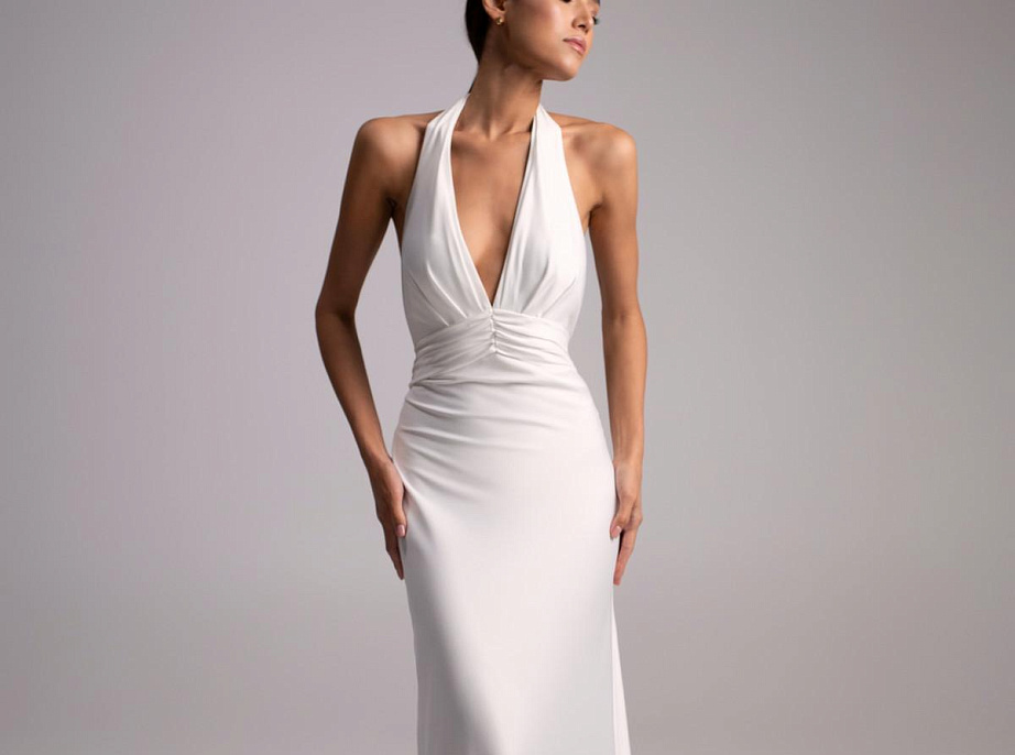 Шелковистое свадебное платье в греческом стиле фото