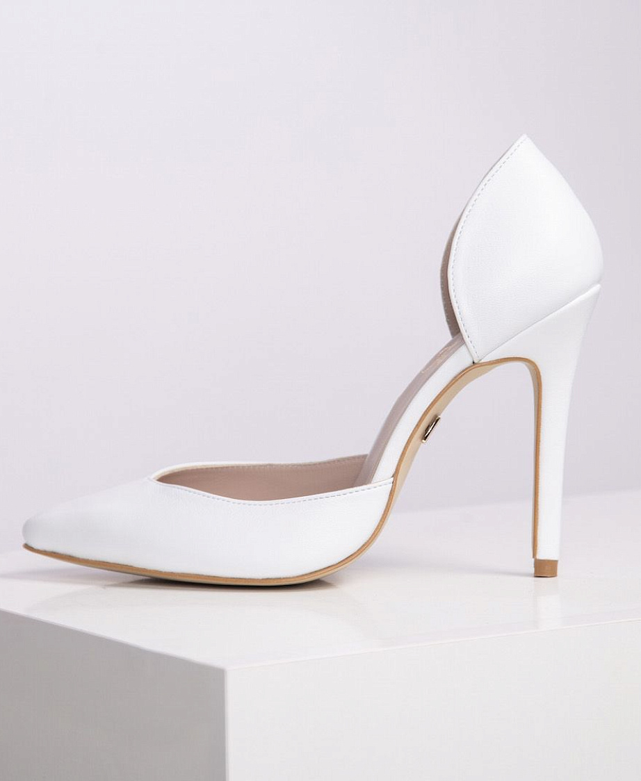 Свадебные туфли с острым носком фото