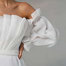 Белое свадебное платье с пышными съемными  рукавами фото