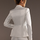 Стильный свадебный костюм-тройка из стрейч атласа фото