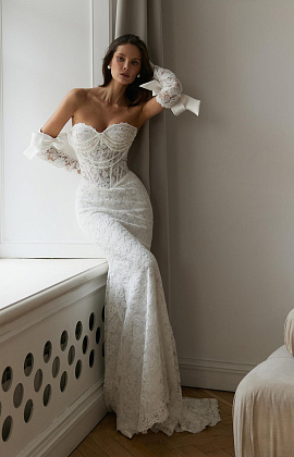 Кружевная русалка с митенками фото