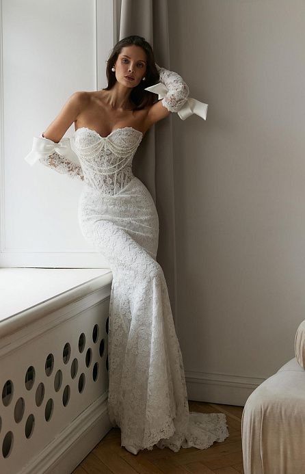 Кружевная русалка с митенками фото