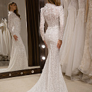 Закрытое свадебное платье силуэта русалка фото