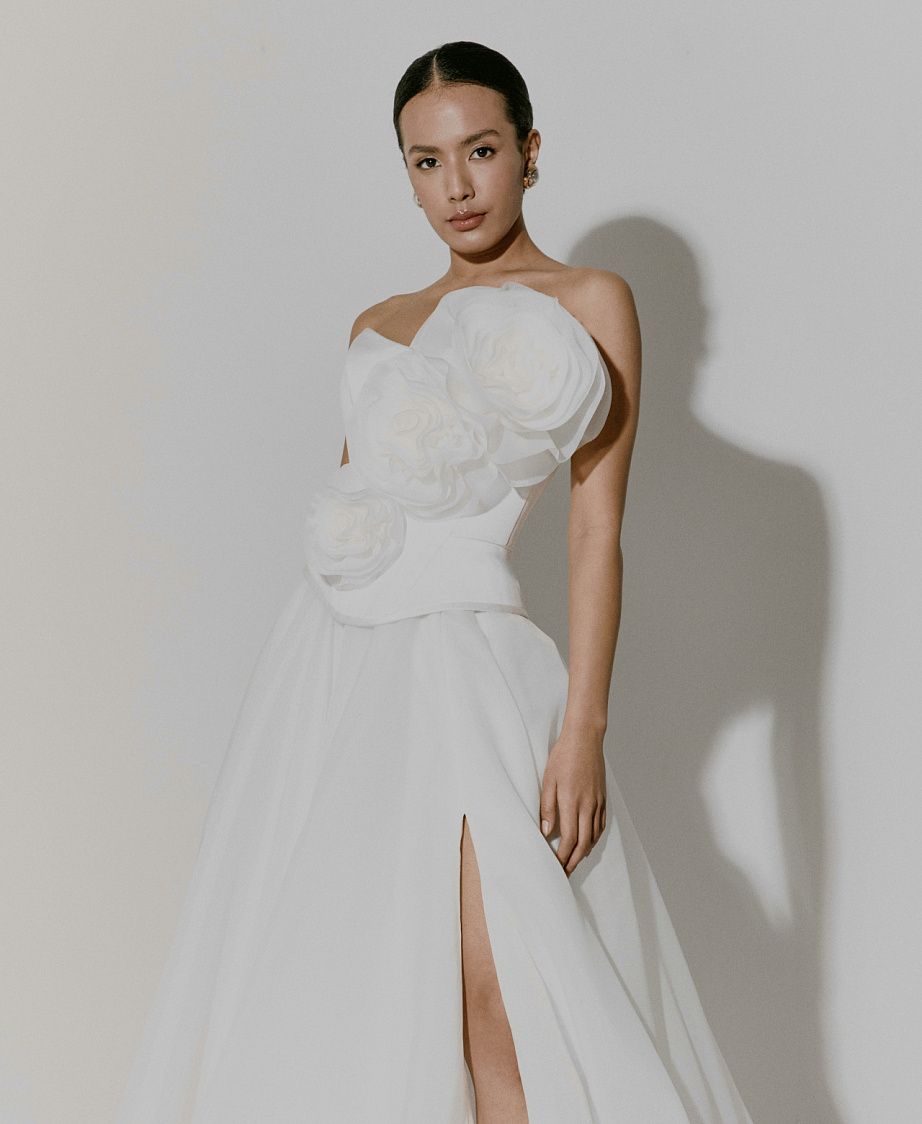 Свадебный компект из приталенного корсета и юбки фото