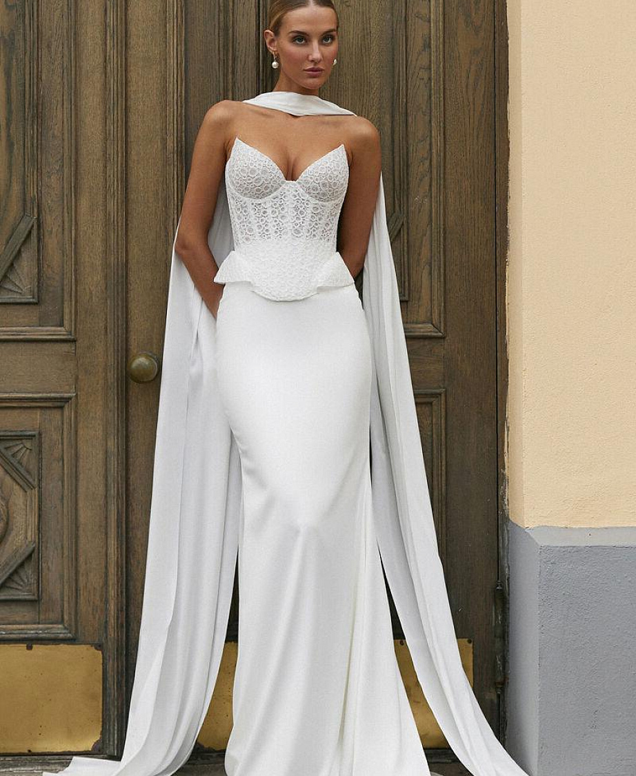 Красивый свадебный комплект с кружевныи топом фото