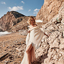 Шерстяная шаль с бахромой