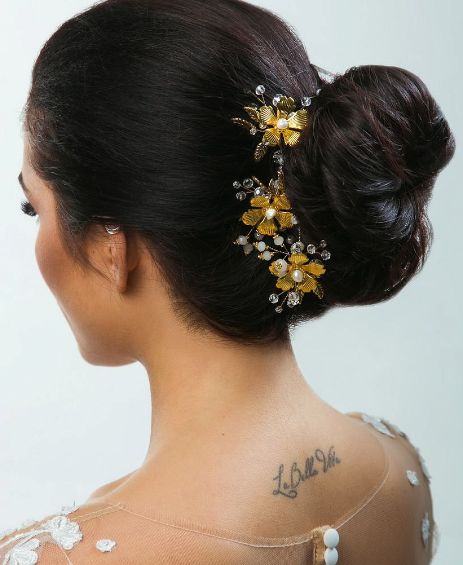 Стильная веточка для волос фото