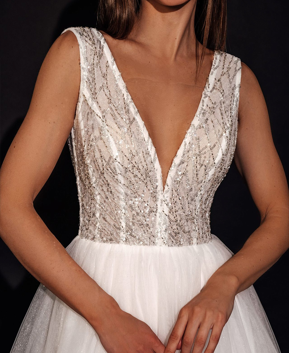 Летнее свадебное платье с блесокм фото