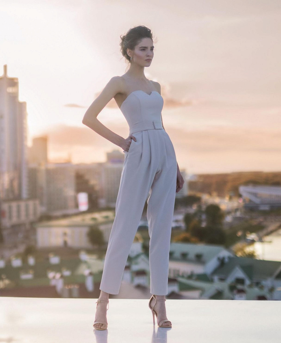 Комбинезон брючный женский фото