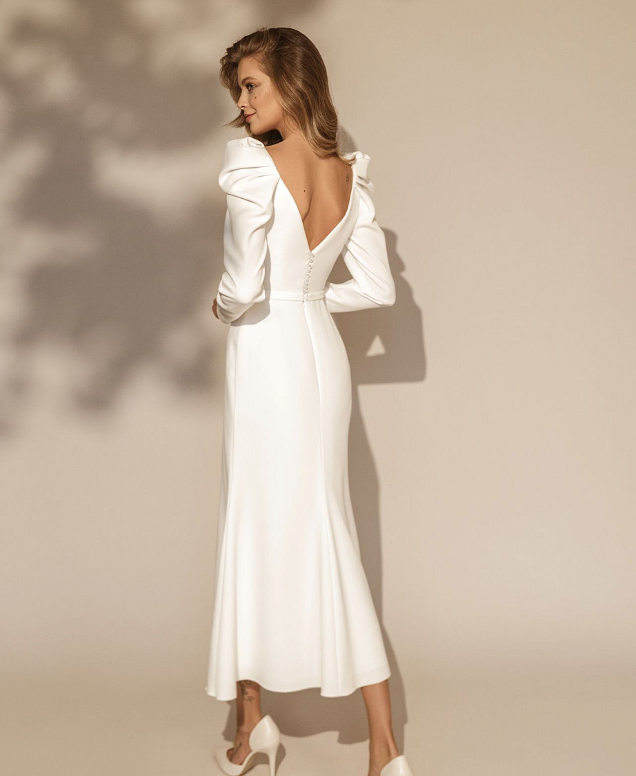 Свадебное платье миди с квадратным вырезом фото