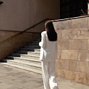 Брючный свадебный костюм тройка для невесты фото