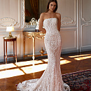 Кружевное свадебное платье рыбка с открытыми плечами фото