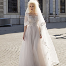 Свадебная фата с кружевом в виде веточек фото