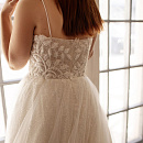 Блестящее свадебное платье для полных девушек